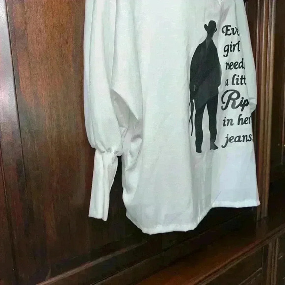 Every Girl Needs A Little Rip in Her Jeans / W’s Blouse / Medium / Yellowstone - Picture 4 of 13